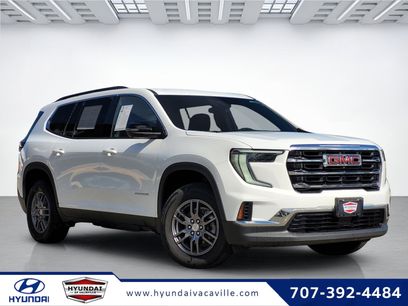 Used 2025 GMC Acadia Elevation