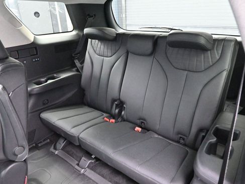 Used 2025 Hyundai Palisade Limited image 33