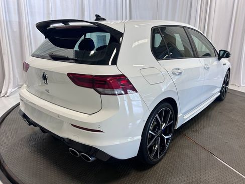 Used 2022 Volkswagen Golf R AWD/4WD image 30