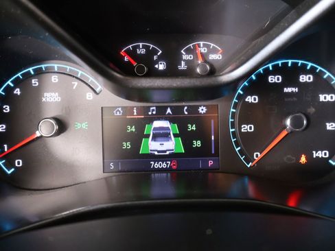 Used 2021 GMC Canyon AT4 w/ Driver Alert Package image 4