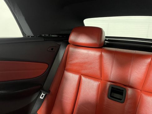 Used 2012 BMW 135i Convertible image 13