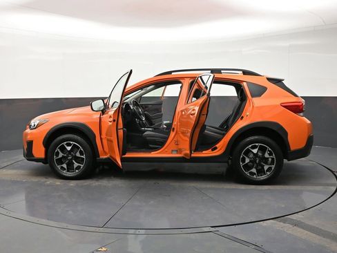 Used 2019 Subaru Crosstrek 2.0i Premium w/ Eyesight System image 33