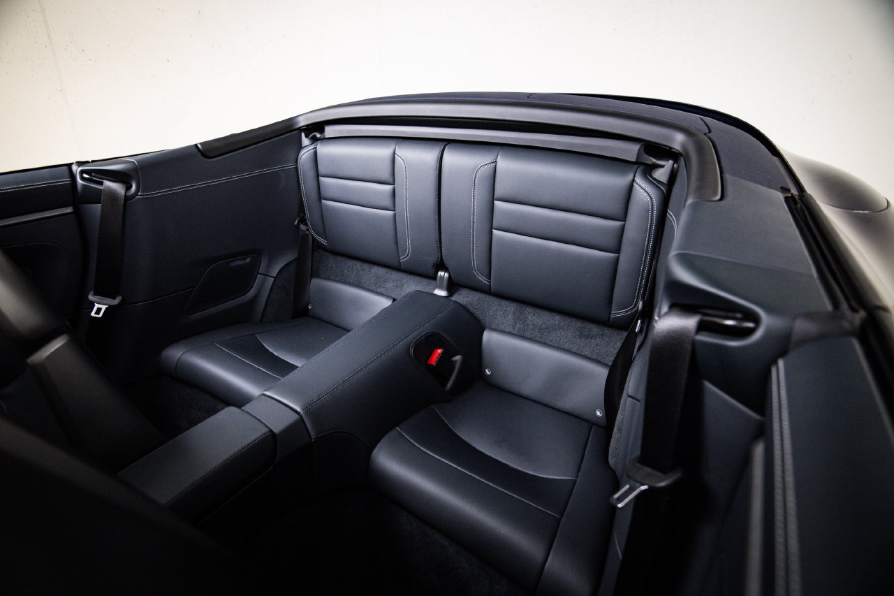 Certified 2026 Porsche 911 Carrera RWD image 24