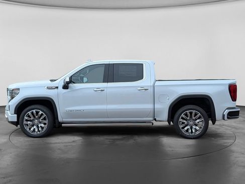 New 2026 GMC Sierra 1500 Denali w/ Denali Reserve Package AWD/4WD image 7