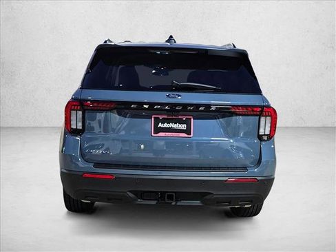 New 2025 Ford Explorer Active image 8