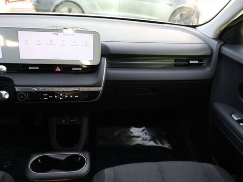 Used 2024 Hyundai Ioniq 5 SEL image 40