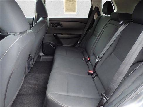 Used 2024 Nissan Rogue S AWD/4WD image 9