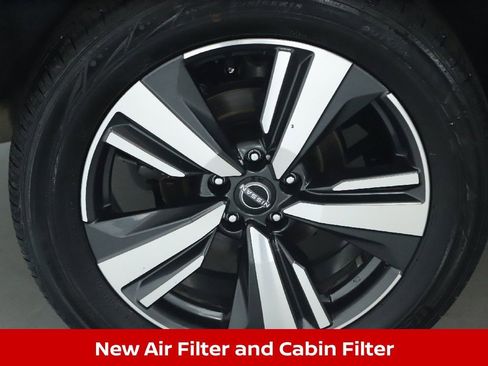 Certified 2023 Nissan Rogue Platinum w/ Platinum Premium Package AWD/4WD image 14