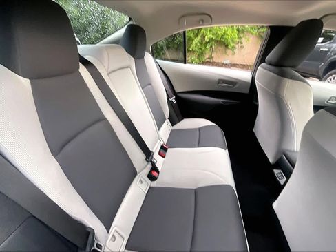 Used 2026 Toyota Corolla LE image 19