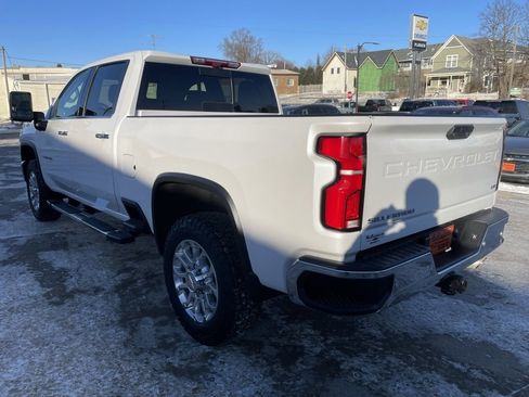 Used 2024 Chevrolet Silverado 3500 LTZ w/ LTZ Plus Package image 16