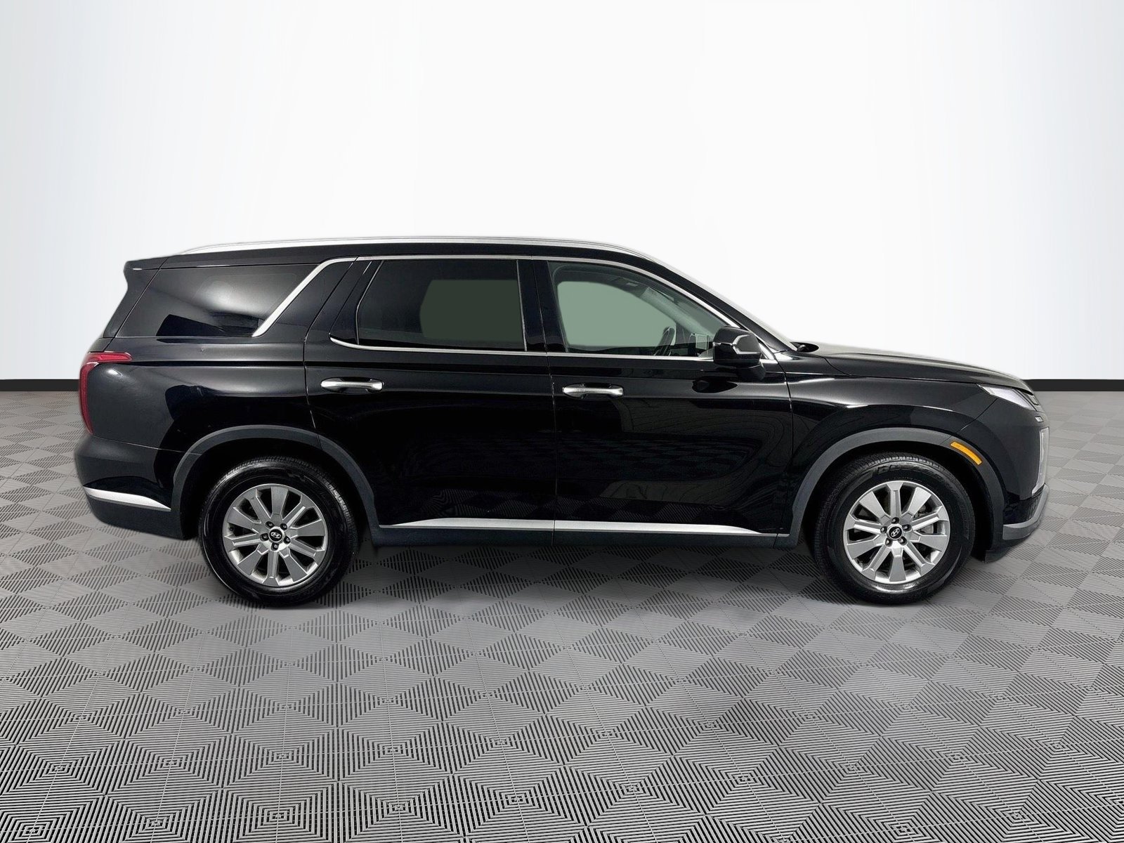 Used 2024 Hyundai Palisade SEL FWD image 8