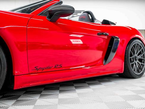 Used 2025 Porsche 718 Boxster Spyder RS RWD image 43
