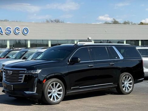 Used 2023 Cadillac Escalade ESV Premium Luxury Platinum AWD/4WD image 40