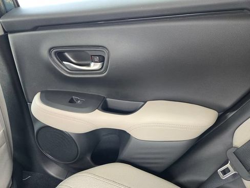 New 2027 Honda HR-V LX image 11