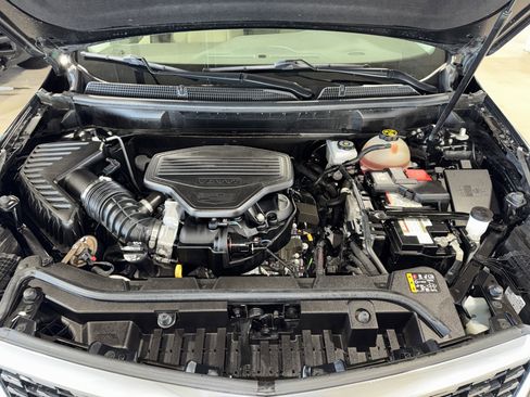 Used 2022 Cadillac XT5 Premium Luxury image 35