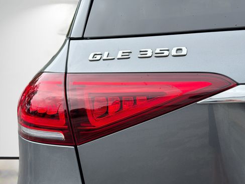 Used 2020 Mercedes-Benz GLE 350 4MATIC image 10