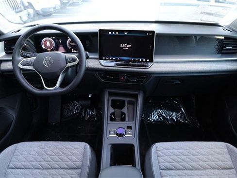 New 2025 Volkswagen Tiguan S image 21