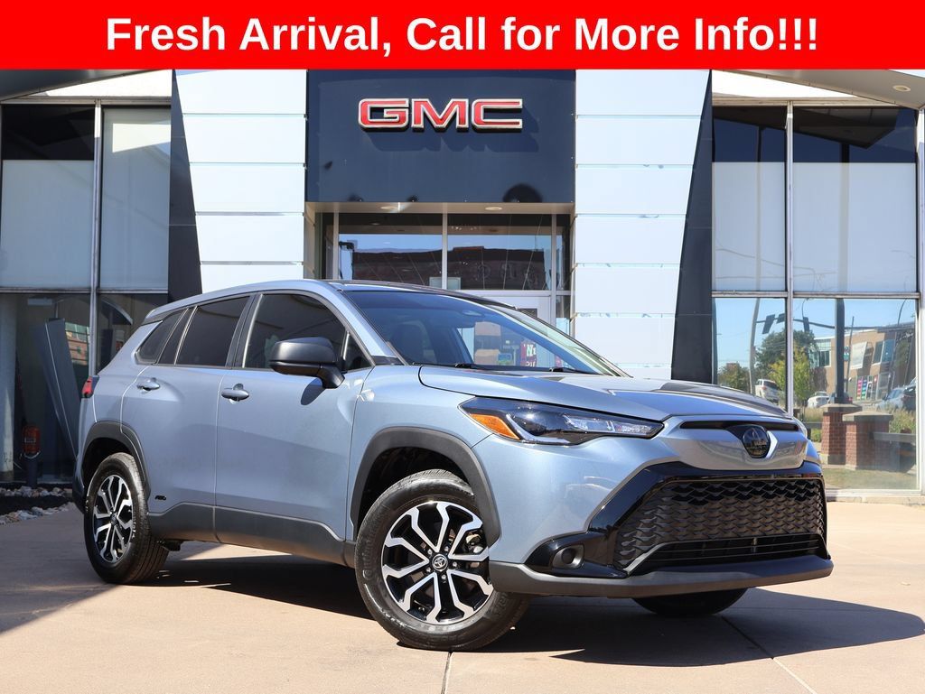 Used 2024 Toyota Corolla Cross AWD Hybrid image 1