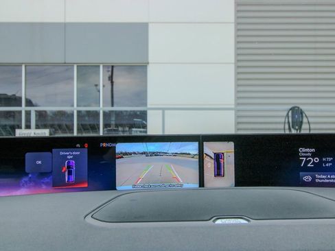 Used 2025 Lincoln Navigator L Reserve w/ Jet Appearance Package image 28