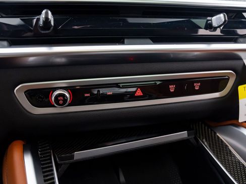 New 2026 BMW X6 M60i w/ Executive Package image 24