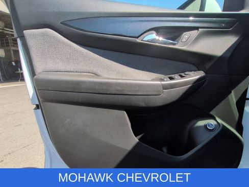 Used 2024 Chevrolet TrailBlazer LT w/ Convenience Package AWD/4WD image 23