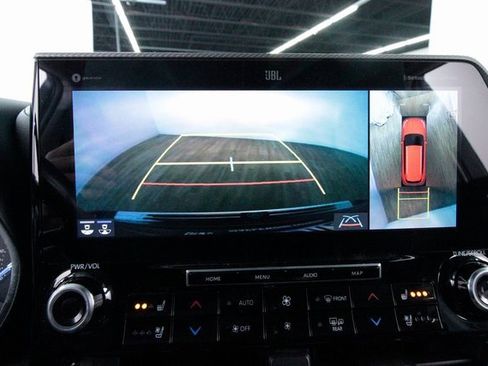 Used 2020 Toyota Highlander Limited Platinum image 15