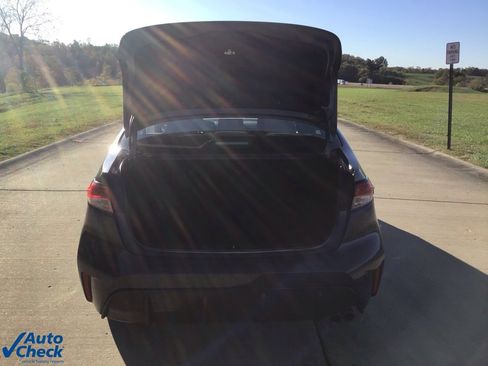 Used 2024 Toyota Corolla SE image 5