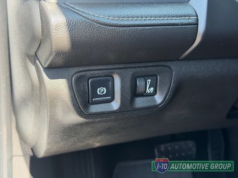 Used 2017 GMC Acadia SLT FWD image 22
