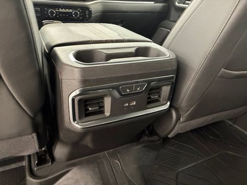 Certified 2024 Chevrolet Silverado 1500 High Country w/ High Country Premium Package AWD/4WD image 19