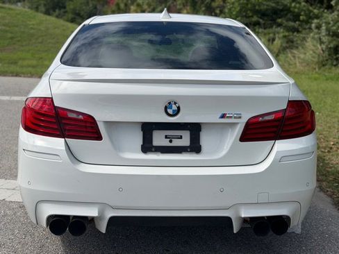 Used 2014 BMW M5 image 4