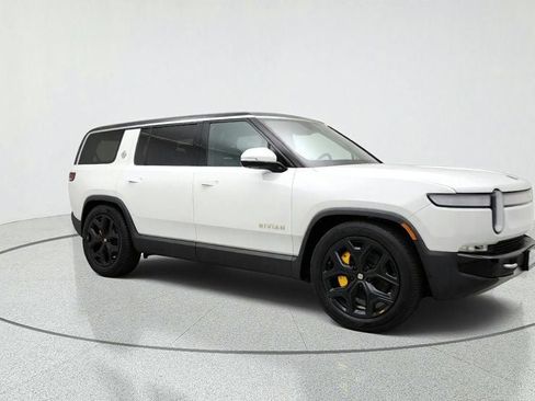 Used 2022 Rivian R1S Launch Edition Quad AWD/4WD image 3