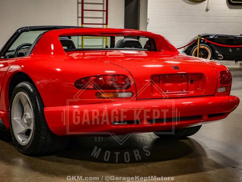 Used 1994 Dodge Viper RT/10 image 44