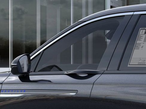 New 2026 Lincoln Nautilus Premier image 20