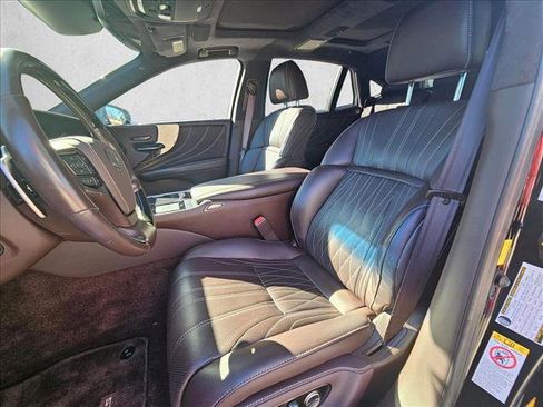 Used 2018 Lexus LS 500 image 8