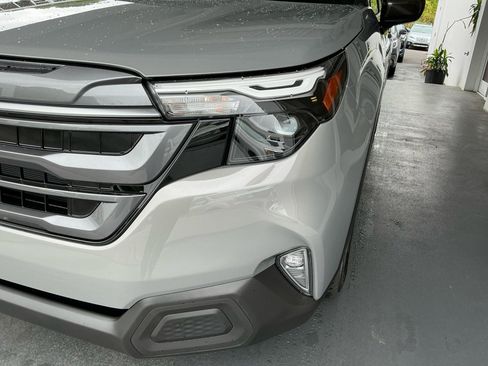 Certified 2025 Subaru Forester Premium image 25