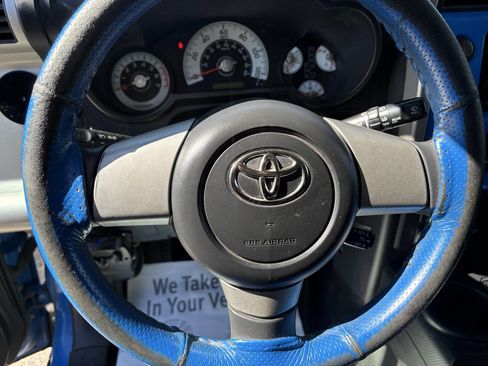 Used 2007 Toyota FJ Cruiser 4WD image 32