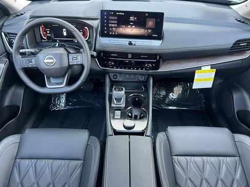 New 2026 Nissan Rogue Platinum w/ Tech Package image 10