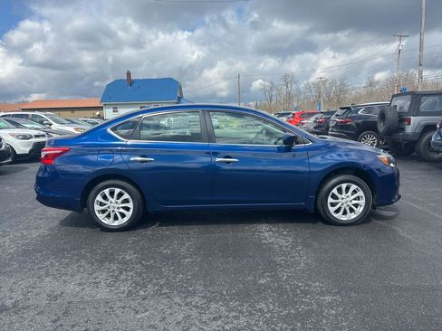 Used 2019 Nissan Sentra SV image 8