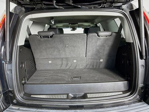 Used 2019 Cadillac Escalade Premium Luxury image 29