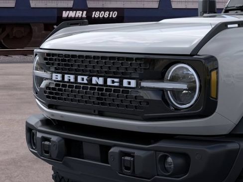 New 2026 Ford Bronco Badlands AWD/4WD image 19