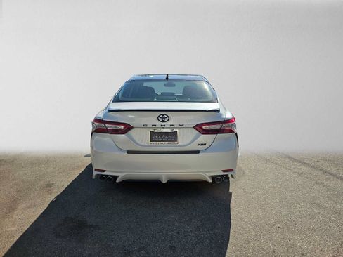 Used 2020 Toyota Camry XSE w/ Navigation Package FWD image 4