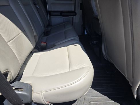 Used 2022 Ford F250 XL w/ Power Equipment Group image 32