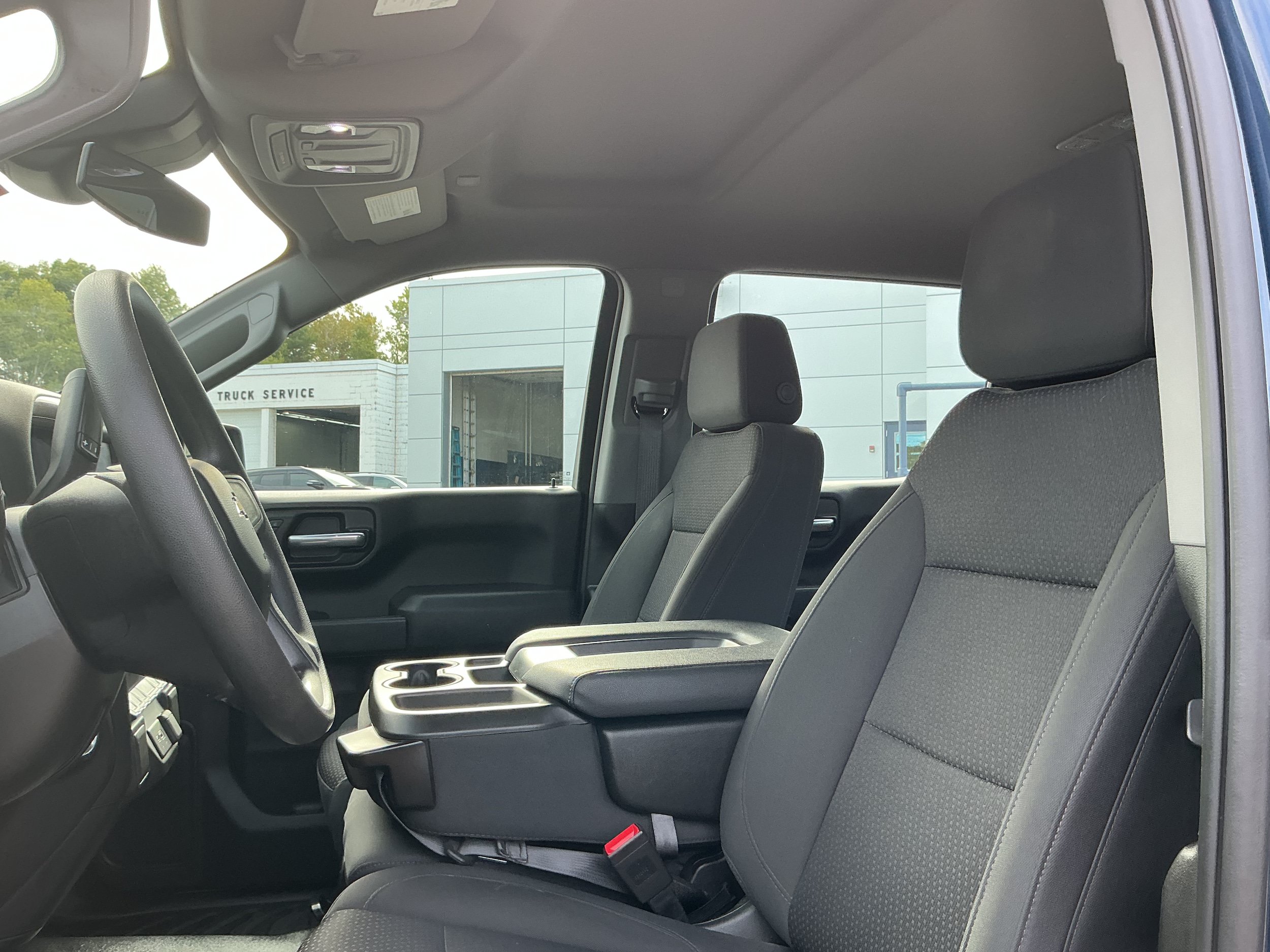 Certified 2023 Chevrolet Silverado 1500 W/T w/ Trailering Package AWD/4WD image 8