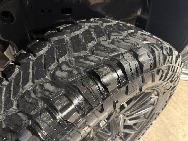 Used 2025 RAM 2500 Big Horn AWD/4WD image 20