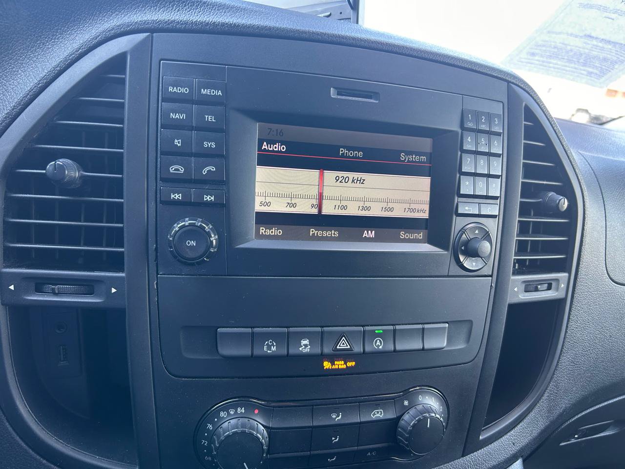 Used 2016 Mercedes-Benz Metris image 18