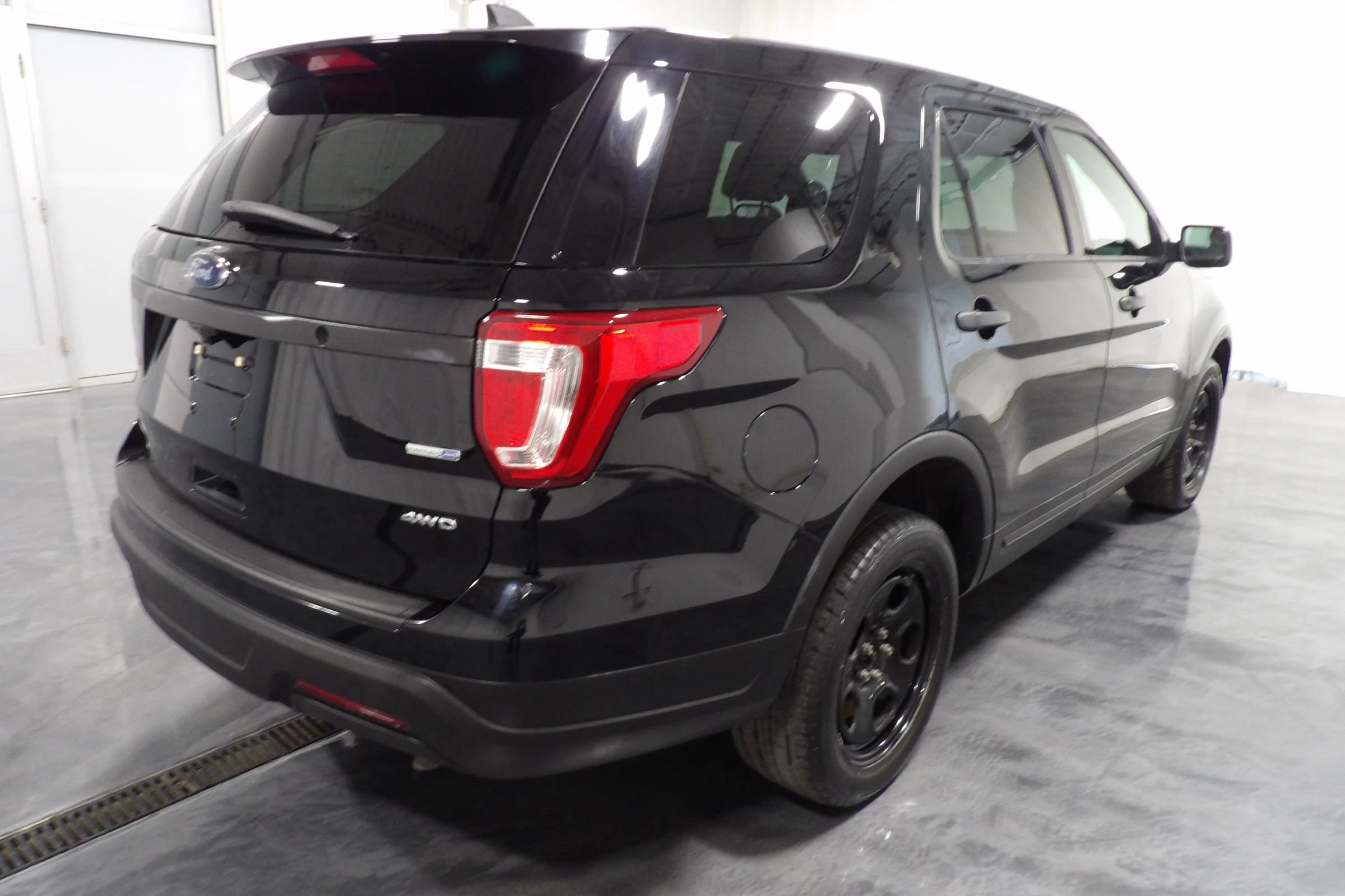 Used 2018 Ford Explorer 4WD Police Interceptor image 5