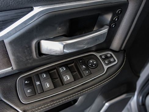 Used 2024 RAM 3500 Laramie w/ Night Edition image 45