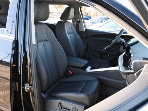 Certified 2025 Audi Q5 Premium Plus w/ Premium Plus image 23