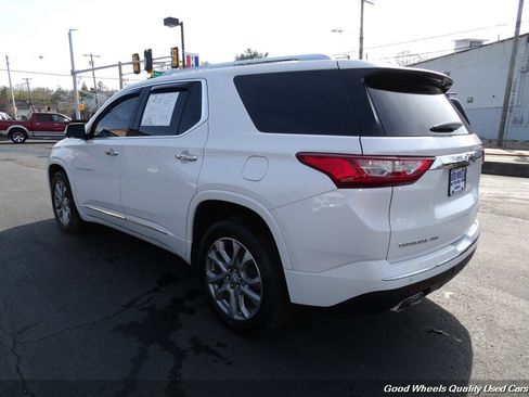 Used 2021 Chevrolet Traverse Premier w/ LPO, Floor Liner Package AWD/4WD image 7