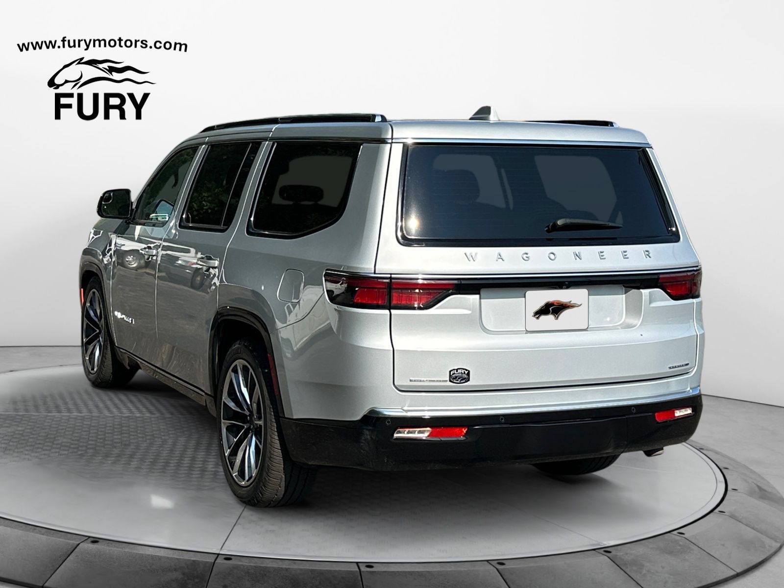 Used 2022 Jeep Wagoneer Series III w/ Premium Group I AWD/4WD image 6
